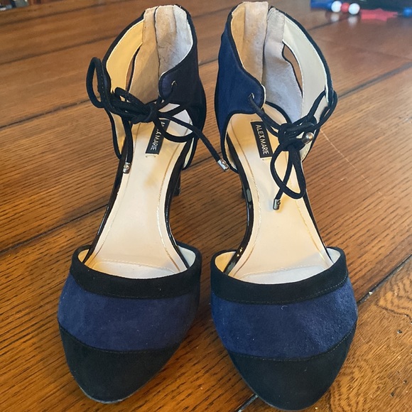 Alex Marie Evertonn Heels - Picture 7 of 7